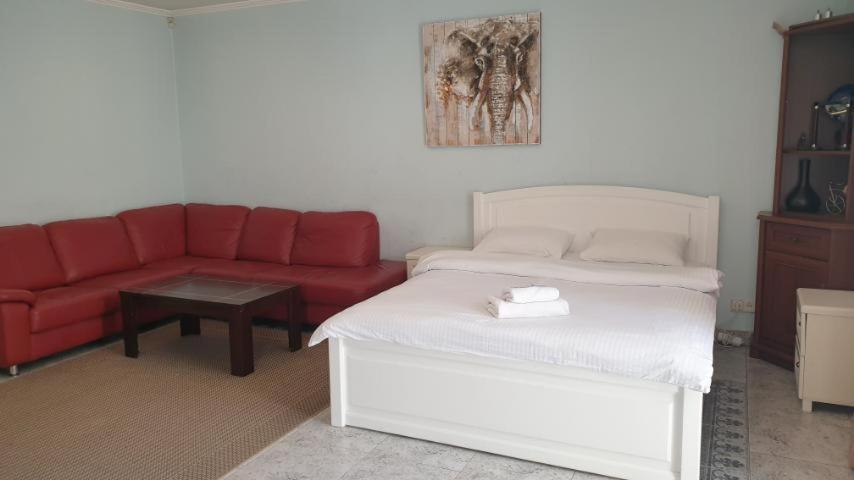 Inn Home Apartments - Pechersk Area キエフ エクステリア 写真