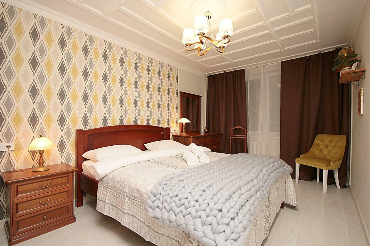 Inn Home Apartments - Pechersk Area キエフ エクステリア 写真