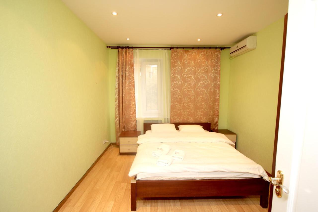 Inn Home Apartments - Pechersk Area キエフ エクステリア 写真