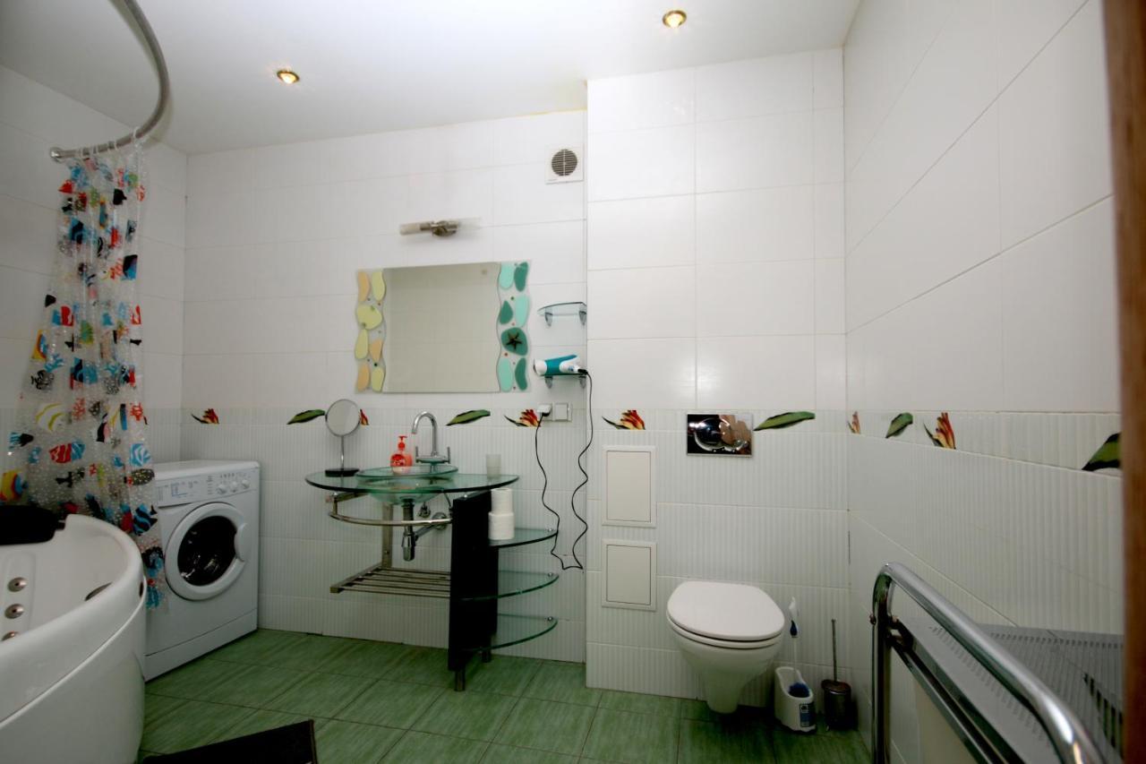 Inn Home Apartments - Pechersk Area キエフ エクステリア 写真